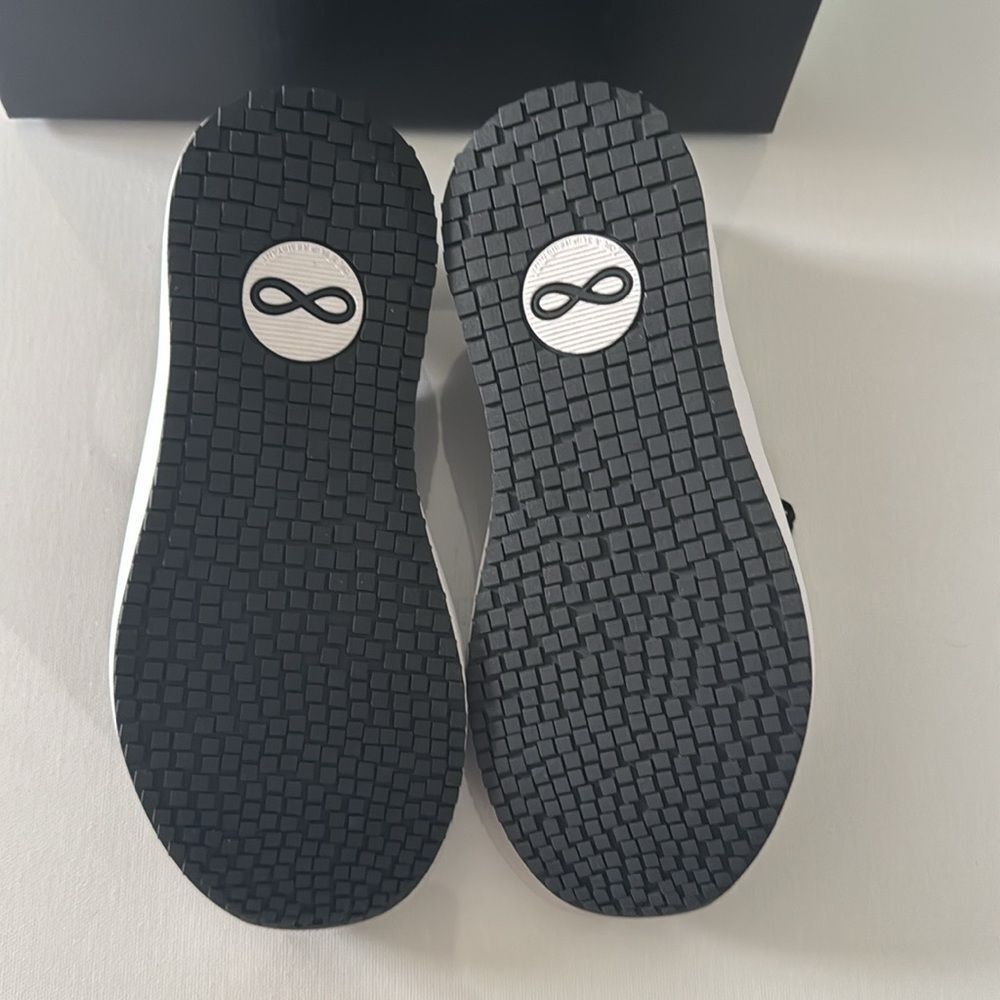 Nursing Shoes Womens 6 Wide Black Infinity By Cherokee - Picture 4 of 5